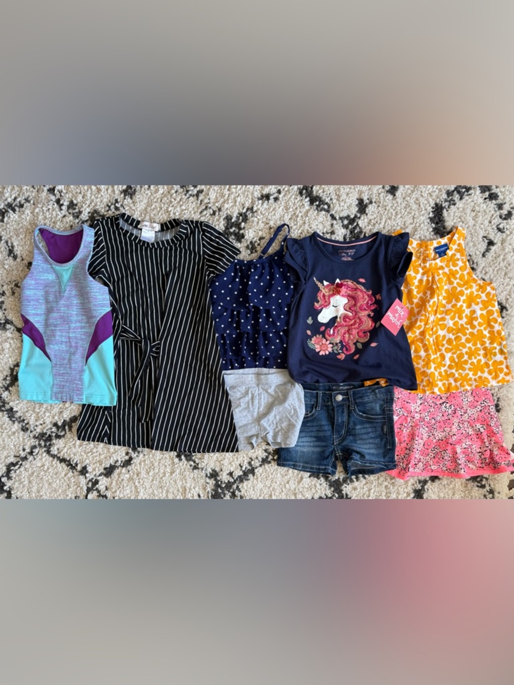 Girls Bundle Size 4T, 4, 4/5 1 NWT Item)